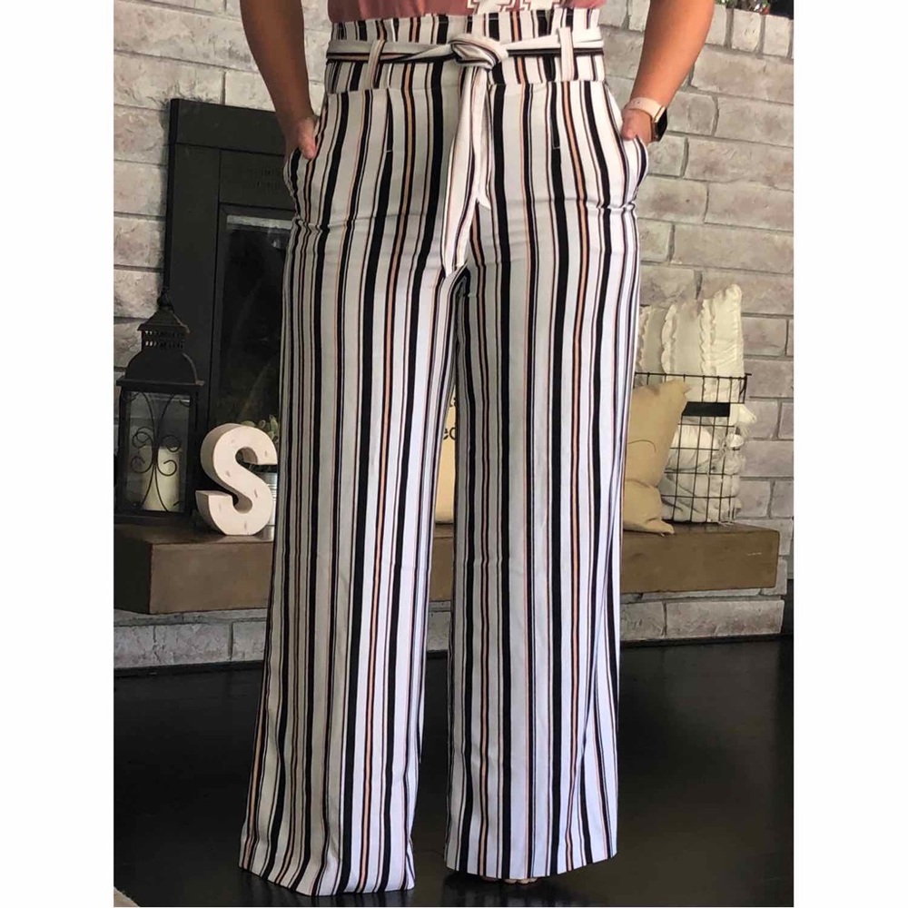 High-Waisted Wide-Leg Pant